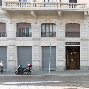 roomy-apts-in-the-heart-of-milano.italymilanhotels.net/