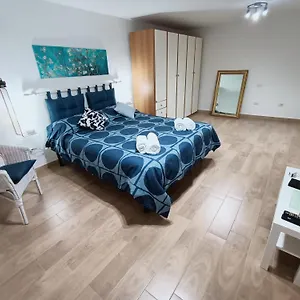 appartamento-cardetella.hotels-amalfi.com/