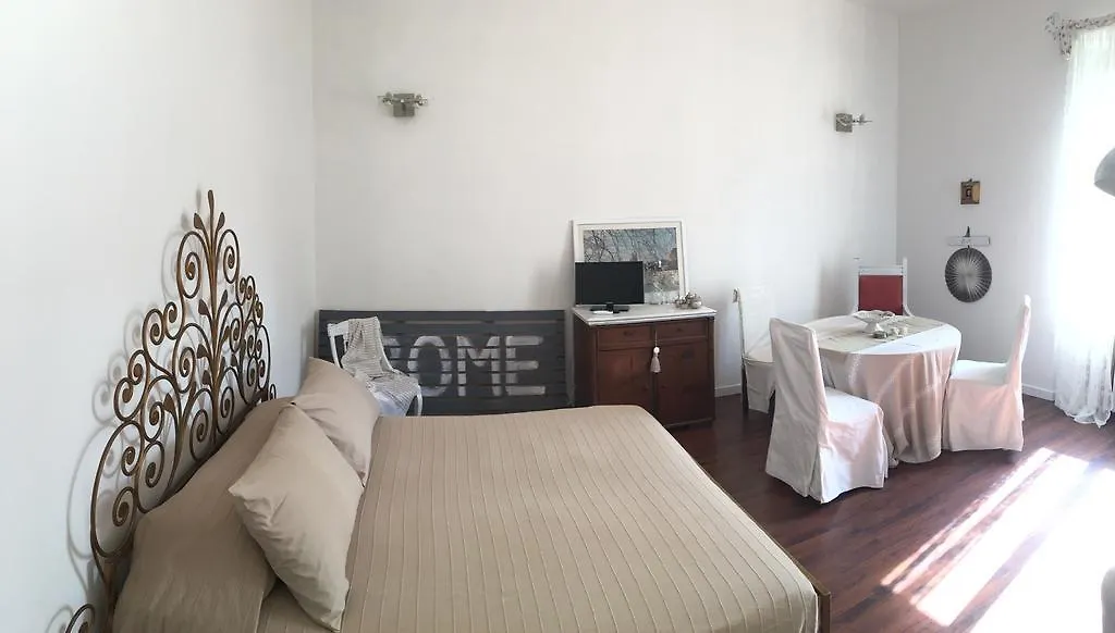 Maru Apartment 로마